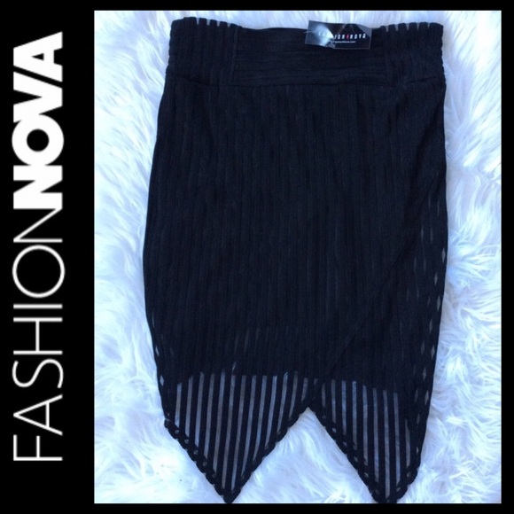 🎈SALE NWT Fashion Nova I Gotchu Skirt - Picture 3 of 7